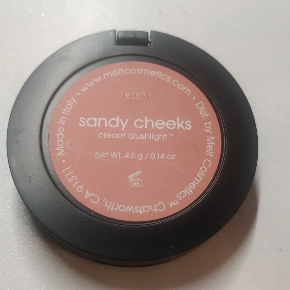 Melt Cosmetics blush and too faced  Black Kajal Eyeliner - Picture 2 of 3